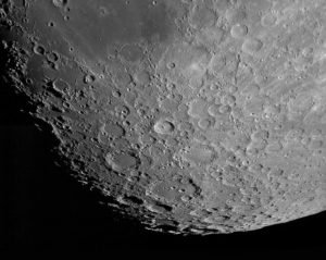 Zunehmender Mond mit Baader C8 Triband SCT