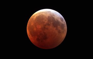 Mondfinsternis 2018 aufgenommen RASA 8, Kamera: ASI 1600 Kamera, Belichtungszeit: RGB 15x1 Sekunden Rot, 10x2 Sekunden Grün, 10x3 Sekunden Blau Michael Jäger