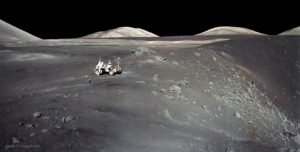 Mondauto mit Harrison Schmidt am Krater Shorty, @NASA